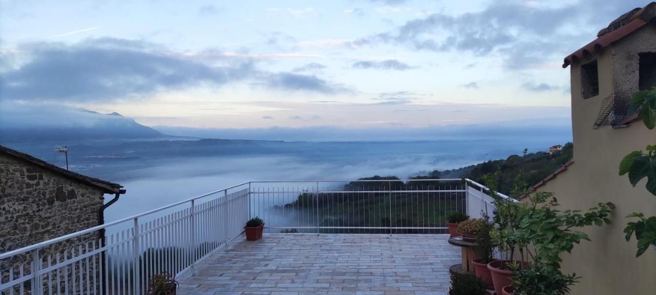 Casa In The Clouds Bed and Breakfast Stimigliano Εξωτερικό φωτογραφία